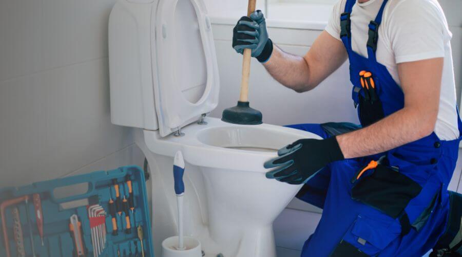 Local expert plumbing services in Bowling Green, OH